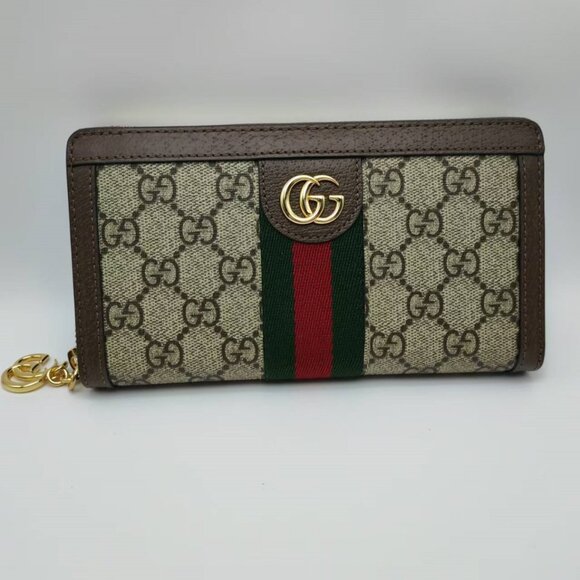 Sophisticated Gucci Leather Trim Long Wallet - Picture 2 of 8